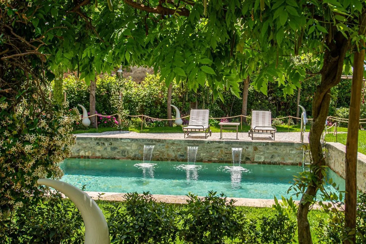 Palazzo Del Capitano Wellness & Relais - Luxury Borgo Capitano Collection Hotel San Quirico d'Orcia