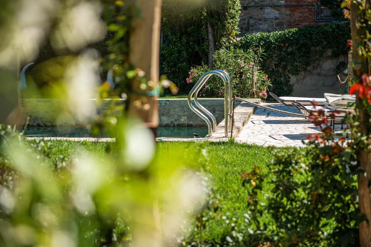 Hotel Palazzo Del Capitano Wellness & Relais - Luxury Borgo Capitano Collection à San Quirico dʼOrcia 4*,  Italie